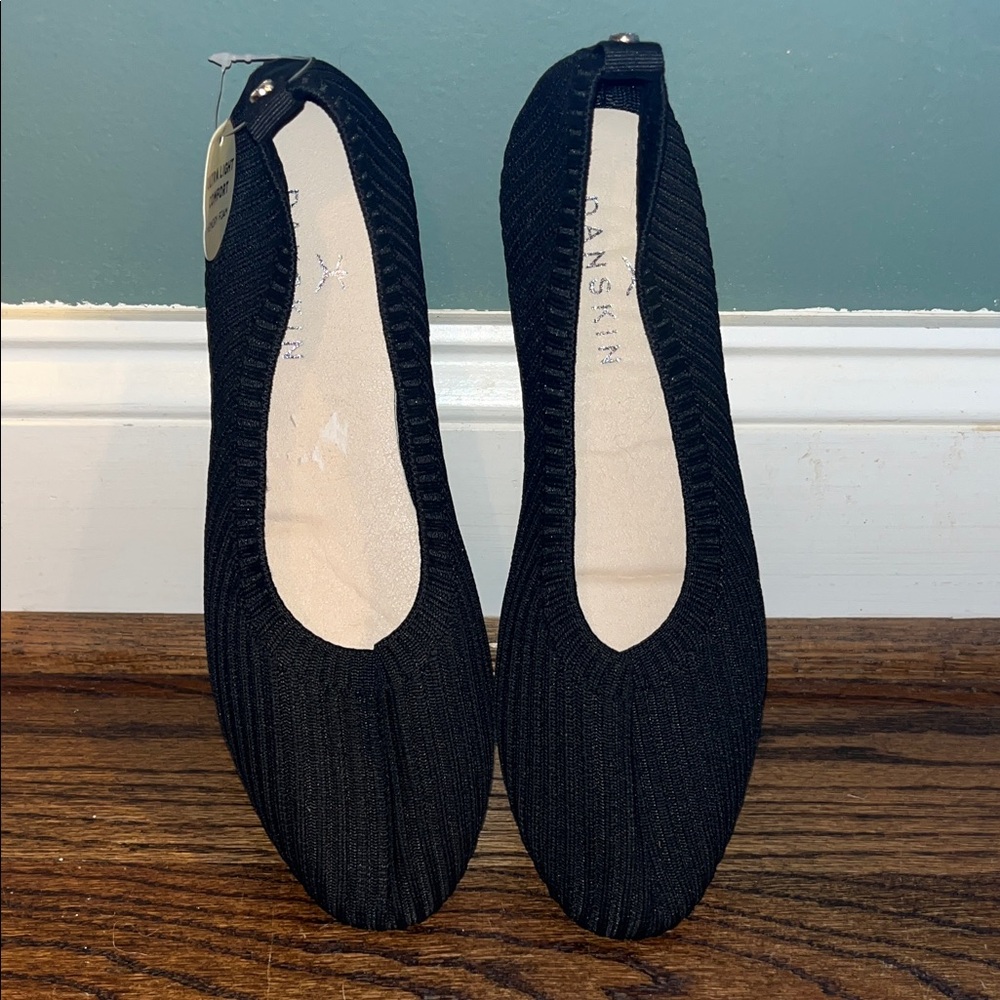 Comfy Black Flats with Memory Foam, Size 6.5, Brand: Danskin